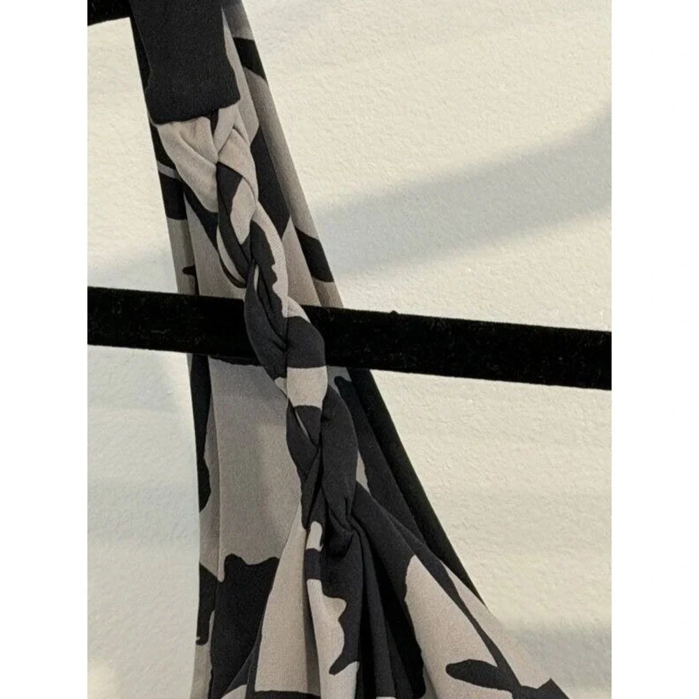 Lands End Black Gray Floral Print Swimsuit Tankini Top Slendersuit Size 18